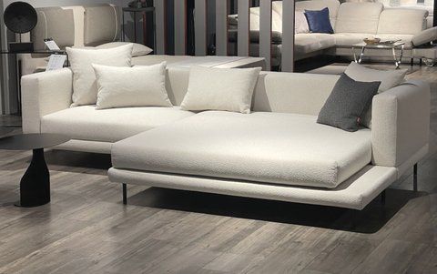 Керол. Диван з великою отоманкою. Node.